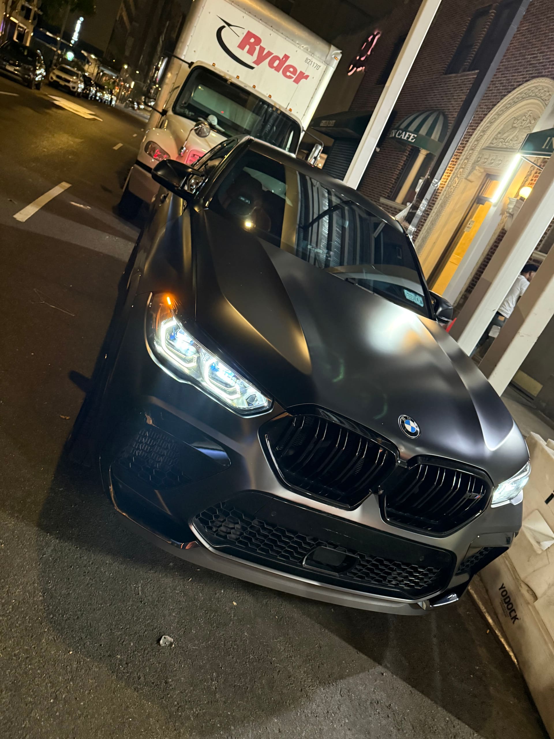 2025 BMW X6 M Sport